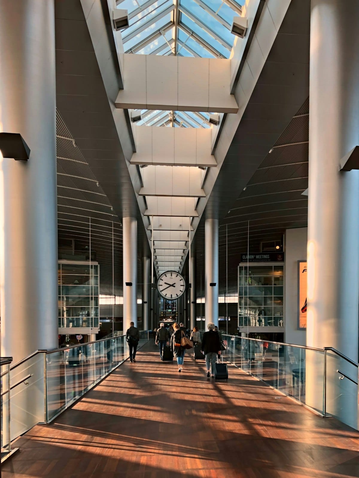 덴마크-영국 여행을 위한 코펜하겐 공항 터미널