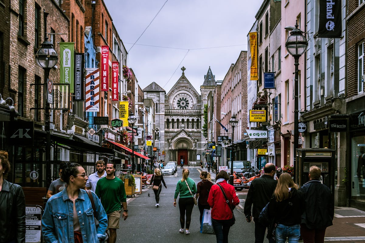 Common Travel Area UK and Ireland Explained: What Travellers Must Know - Dublin Ireland Temple Bar