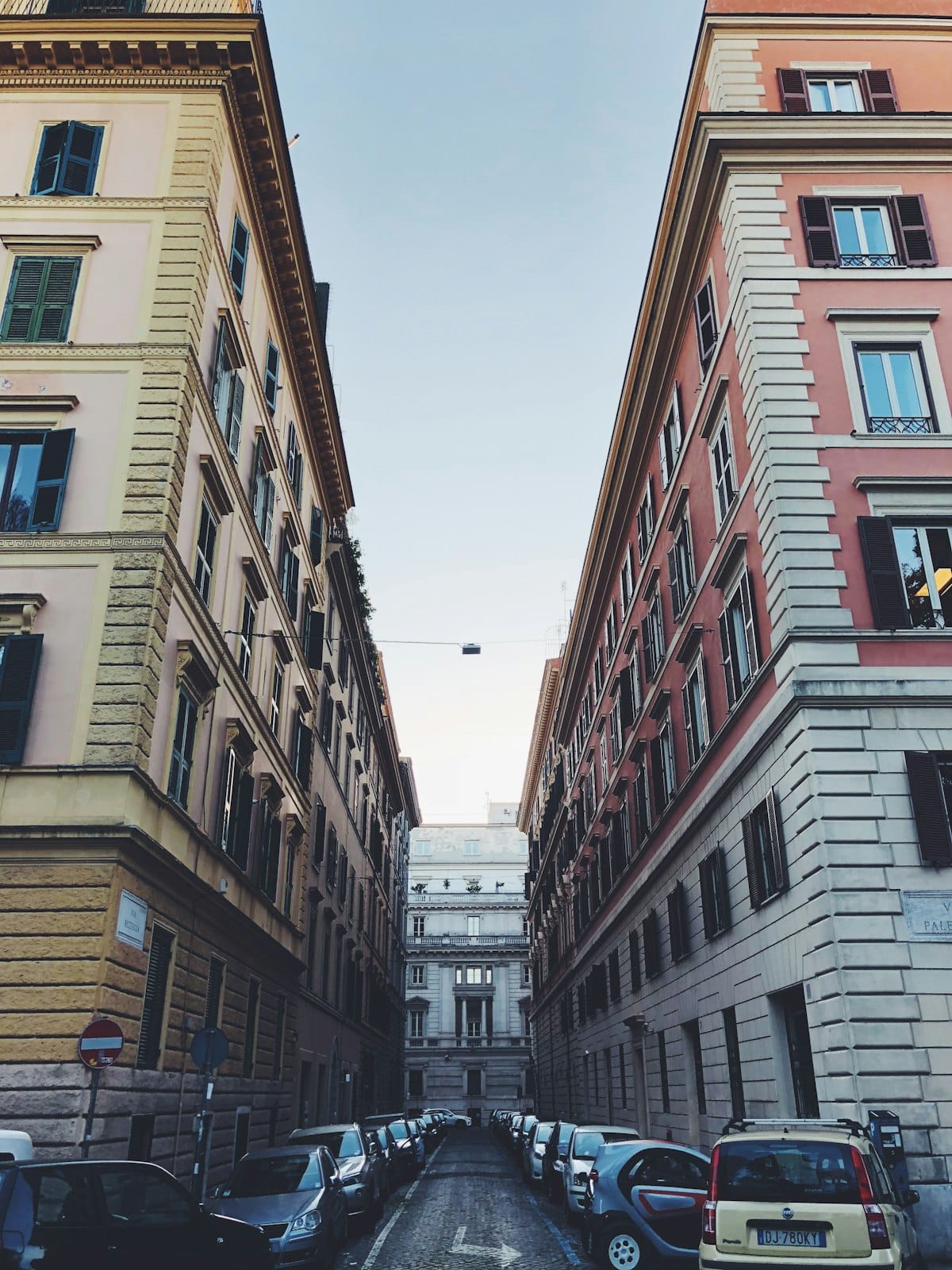Roma pemandangan jalan bersejarah piazza Itali